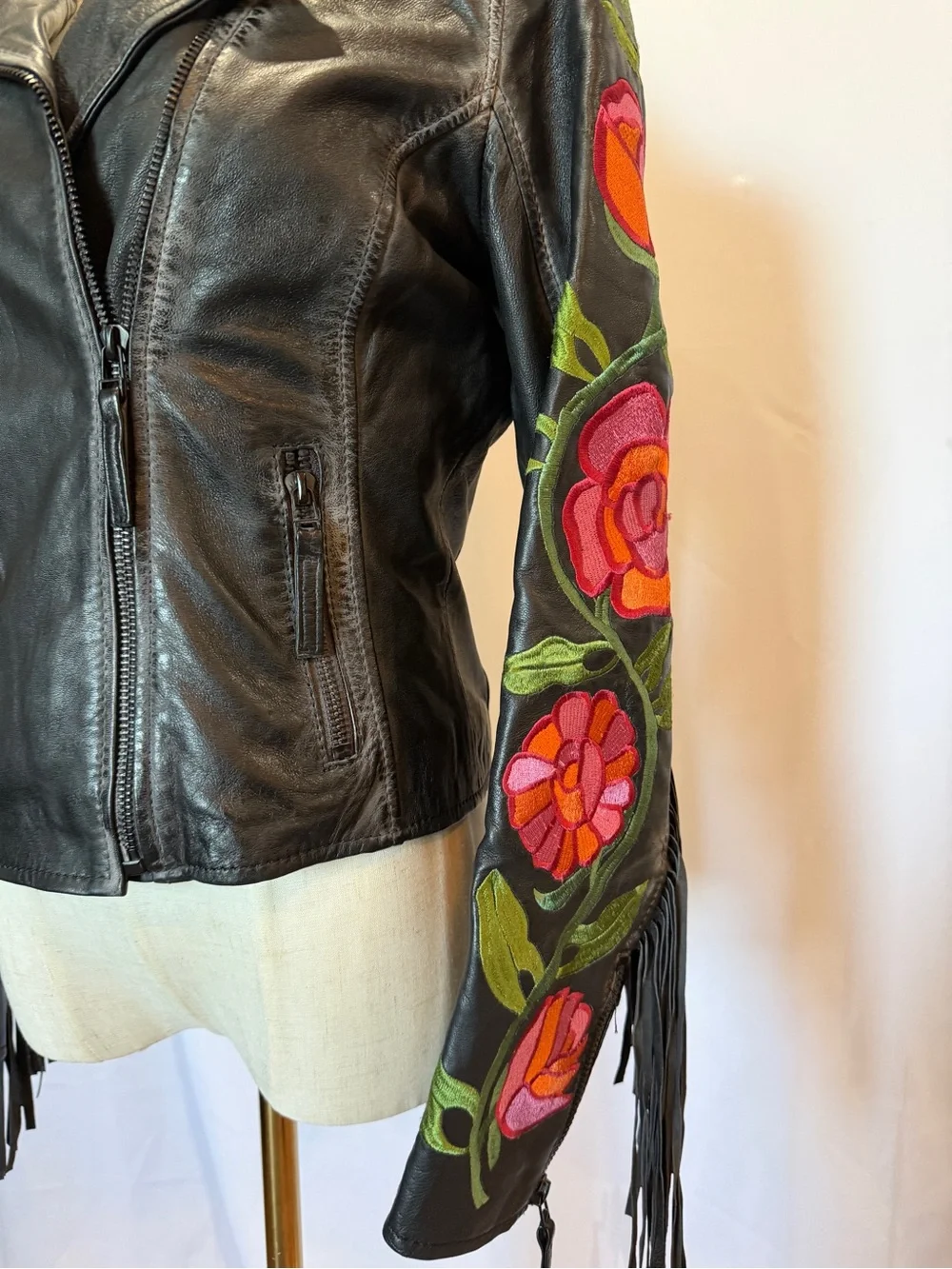 Free People x Mauritius Leather Jacket with Floral Embroidered and Fringe - Picture 4 of 7